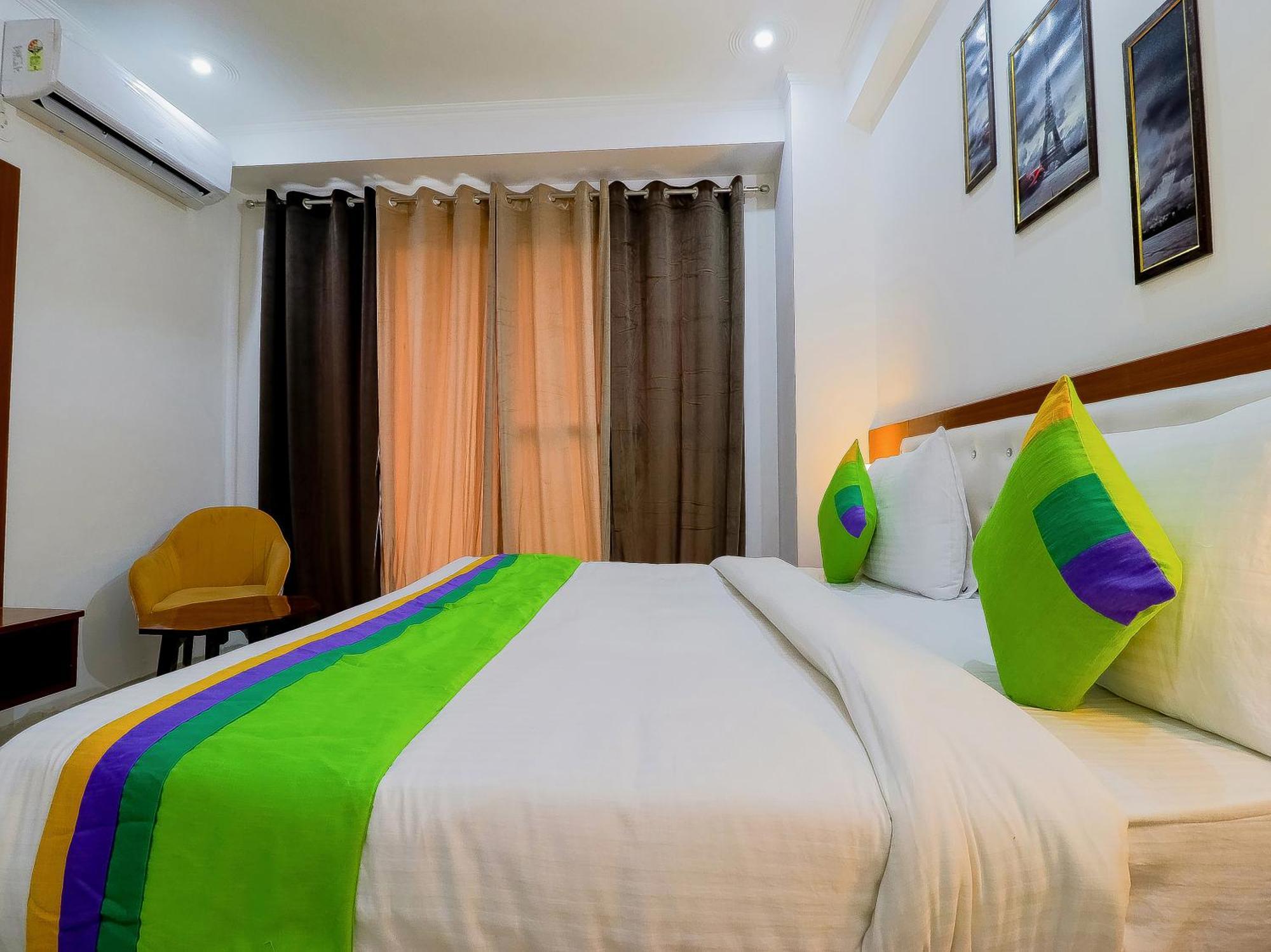 Treebo Rejoice 52 - 3Km From Huda City Metro Station Badshahpur Esterno foto